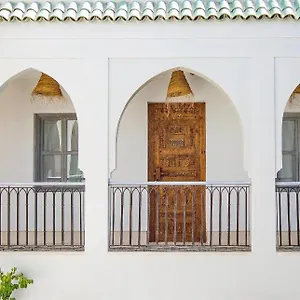 Riad 48 &